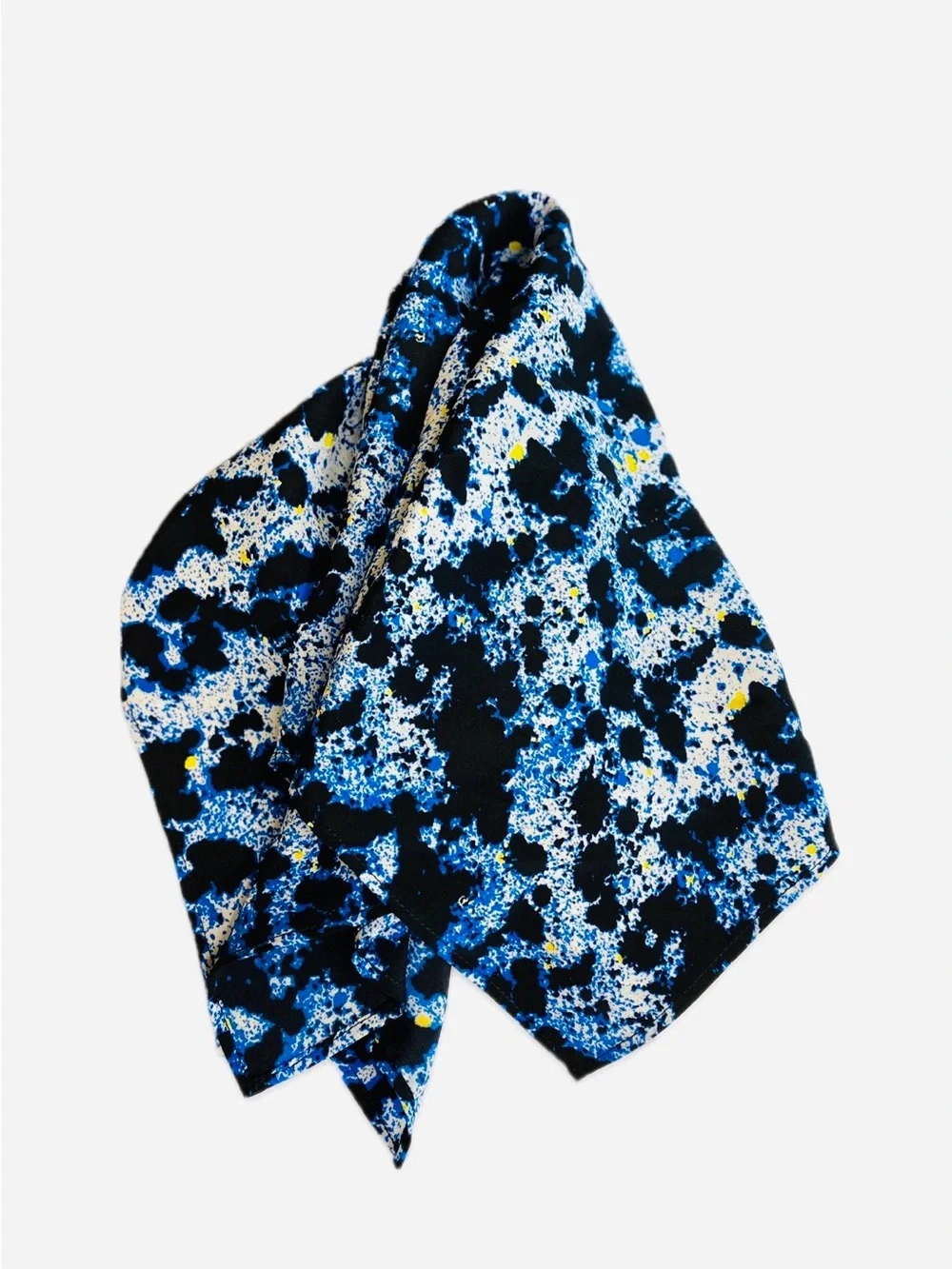 NWT SILKLETTE Blue/ Black/White/Yellow Pebbles 100% Fine Silk Kerchief Scarf